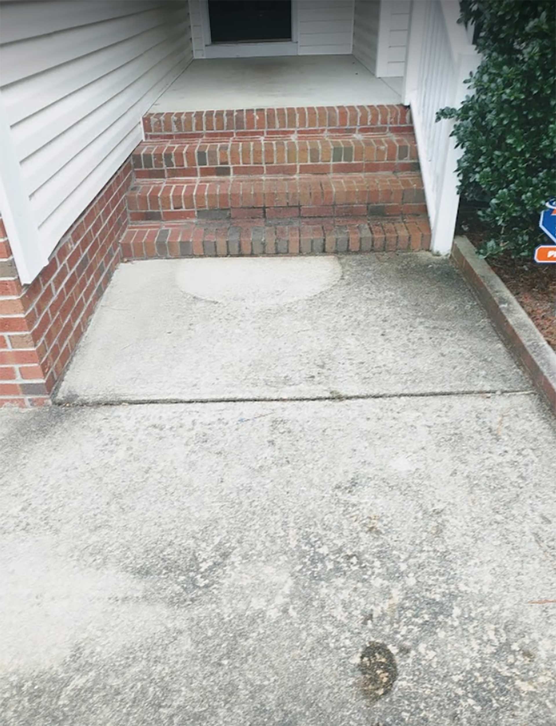 pressure washing services near Fayetteville, NC